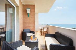  Orizzonte Casesicule, Fantastic Sea View with Balcony and Big Windows, Wi-Fi  Поццалло